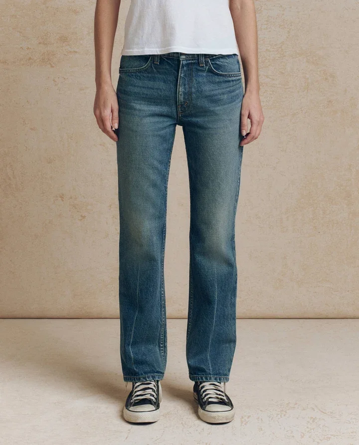 THE-GREAT-LOOK-22-THE-CLARK-MID-RISE-STRAIGHT-JEAN-FAIRFIELD-WASH-WITH-BLEACH-CREASE-2295_1_720x.webp (Copy)