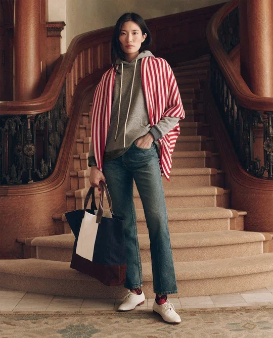 BAG-3-THE-STRIPED-TOTE-NAVY-AND-OFFWHITE_3907.jpg2_1_540x.webp (Copy)