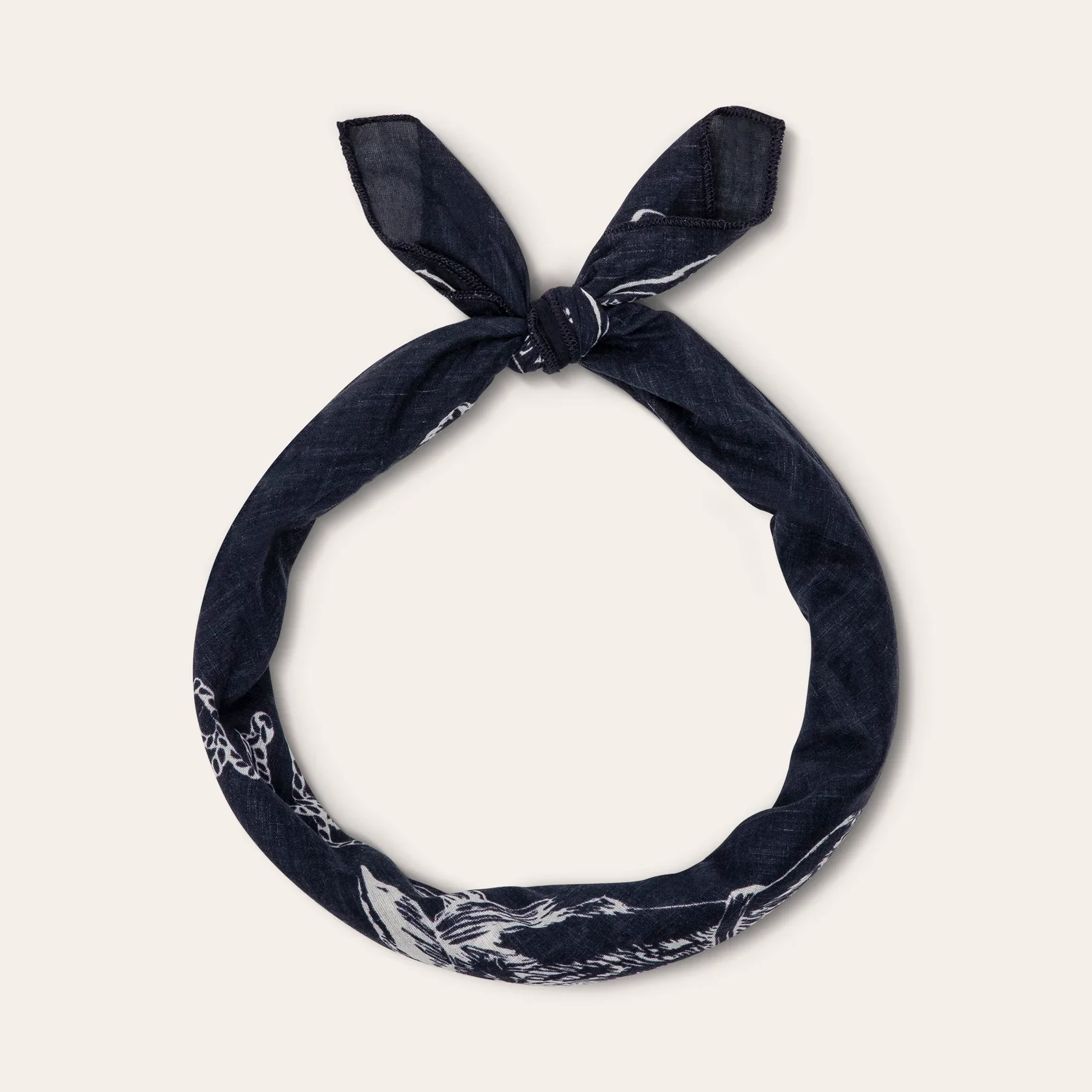 A152_THESTETSONWESTERNBANDANA_NAVY-3.webp (Copy)