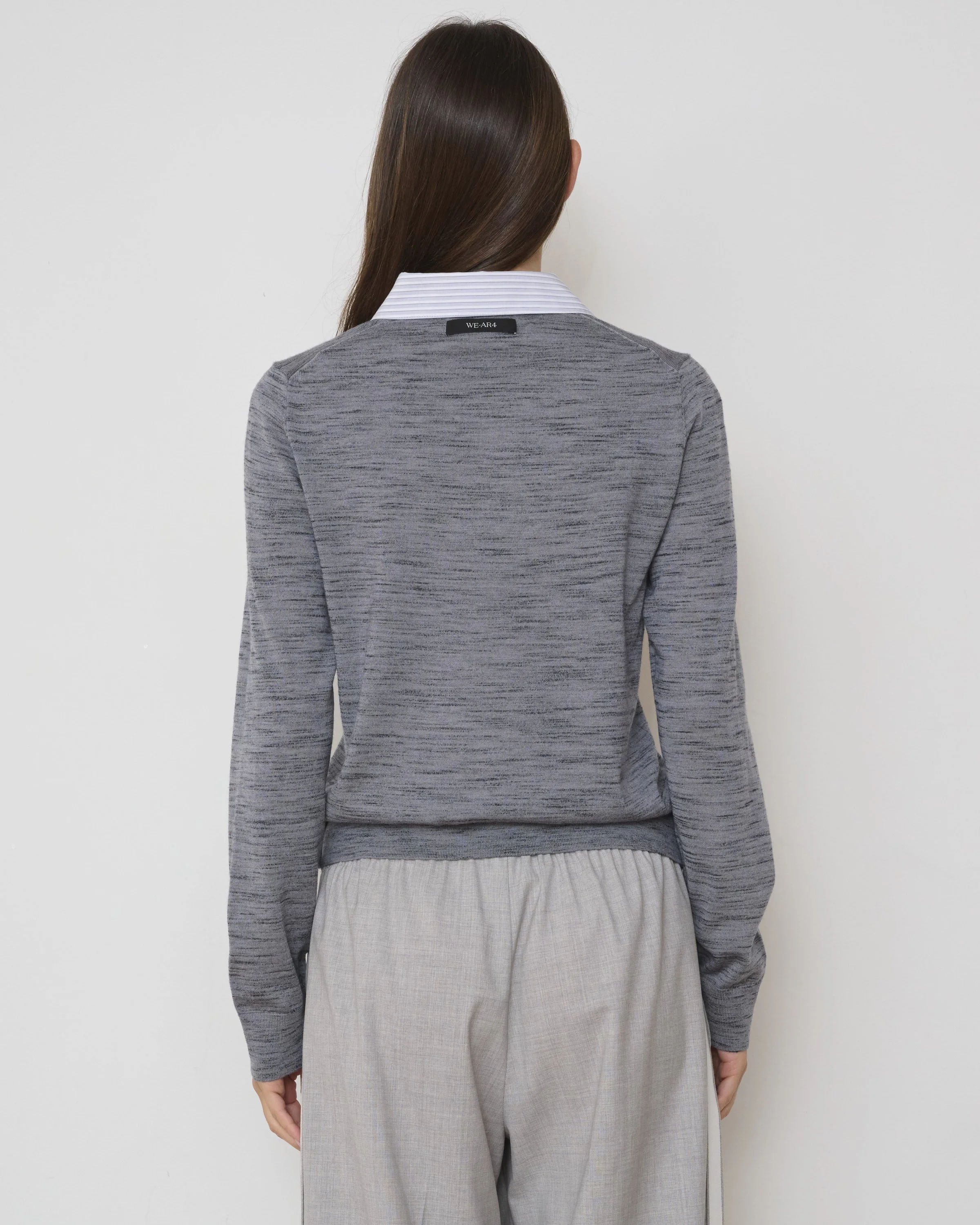 RSW0286-THE-CHARLIE-POLO-034_MEDIUM-GREY_LIFESTYLE-3.jpg (Copy)