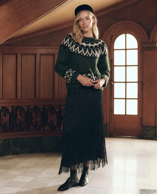 THE-GREAT-LOOK4-THE-ARCTIC-FAIRISLE-PULLOVER-WINTER-PINE-THE-FRINGE-SKIRT-BLACK-THE-WRAP-SCARF-GOLD-SHIMMER-THE-BANDANA-SLIDER-SHINY-GOLD-1940_540x.webp