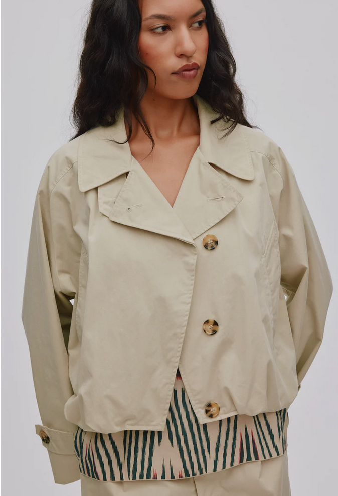 Screenshot 2026-03-15 at 12-47-16 Tilla - Light fusion jacket I Sand.png