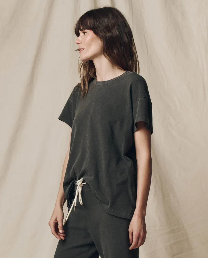 THE-GREAT-LOOK-35-THE-BOXY-CREW-WASHED-BLACK-THE-WIDE-LEG-CROPPED-SWEATPANT-WASHED-BLACK_-2592_720x.webp (Copy)