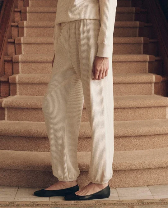 THE-GREAT-LOOK-44-THE-WAFFLE-MOCK-NECK-SWEATSHIRT-WASHED-WHITE-THE-WAFFLE-DANCE-PANT-WASHED-WHITE-41141_540x.webp (Copy)