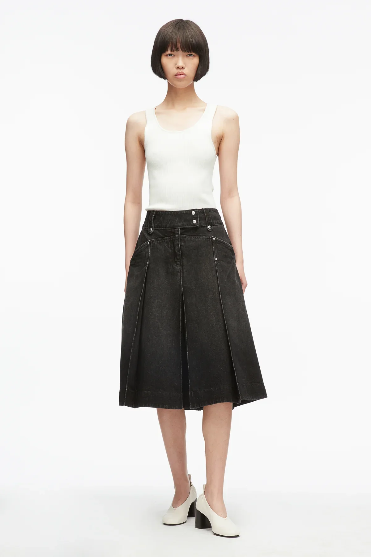 F261-36271-MDD-BA001_002.webp