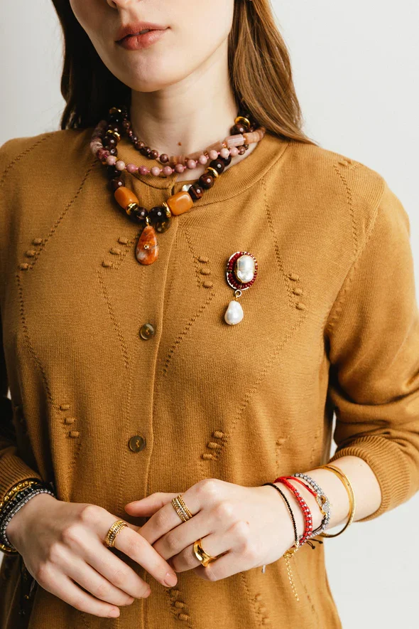 Necklace_Moonwarm-Necklaces-MI2261-2_590x.webp (Copy)