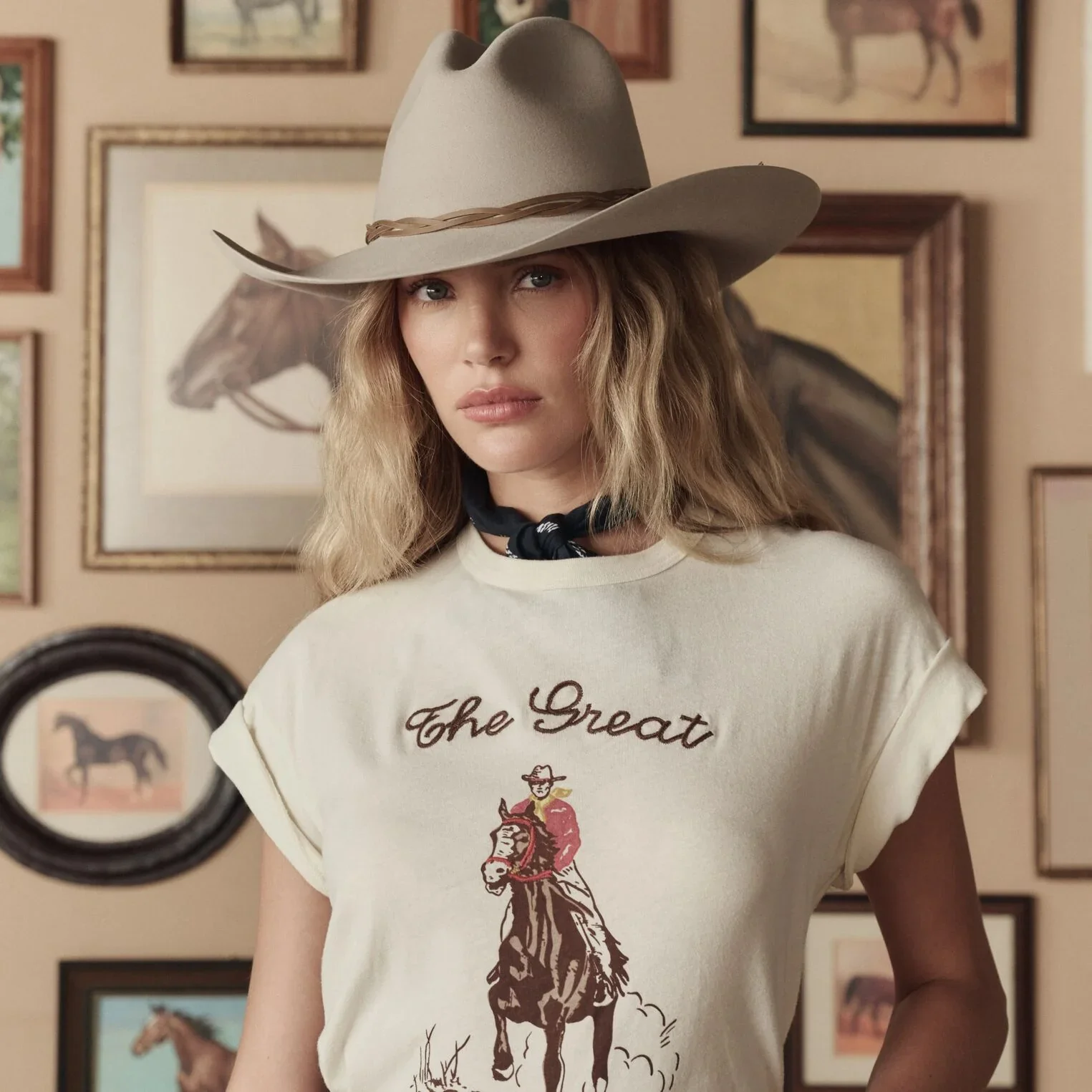 LOOK-3-THE-BOXY-CREW-WITH-STETSON-GRAPHIC-WASHED-WHITE-THE-CHAMBRAY-EMBROIDERED-HIGHLAND-SKIRT-CHAMBRAY_01905_-_PDP_Crop_2.webp (Copy)