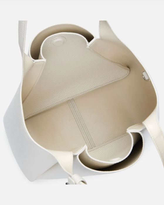 Screenshot 2026-08-13 at 11-35-00 The Trapeze Bucket 28 – WE-AR4.png (Copy)