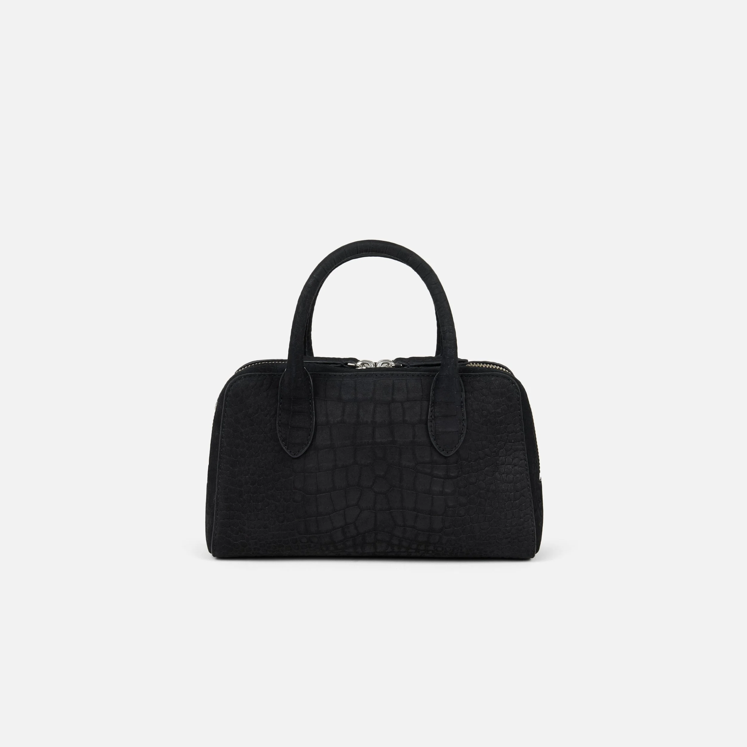 BTP0065_THE_IVY_22_001_BLACK-FRONT-A.jpg