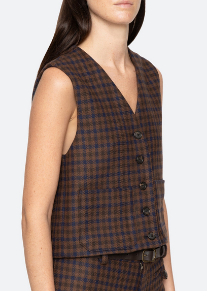VEST2.png