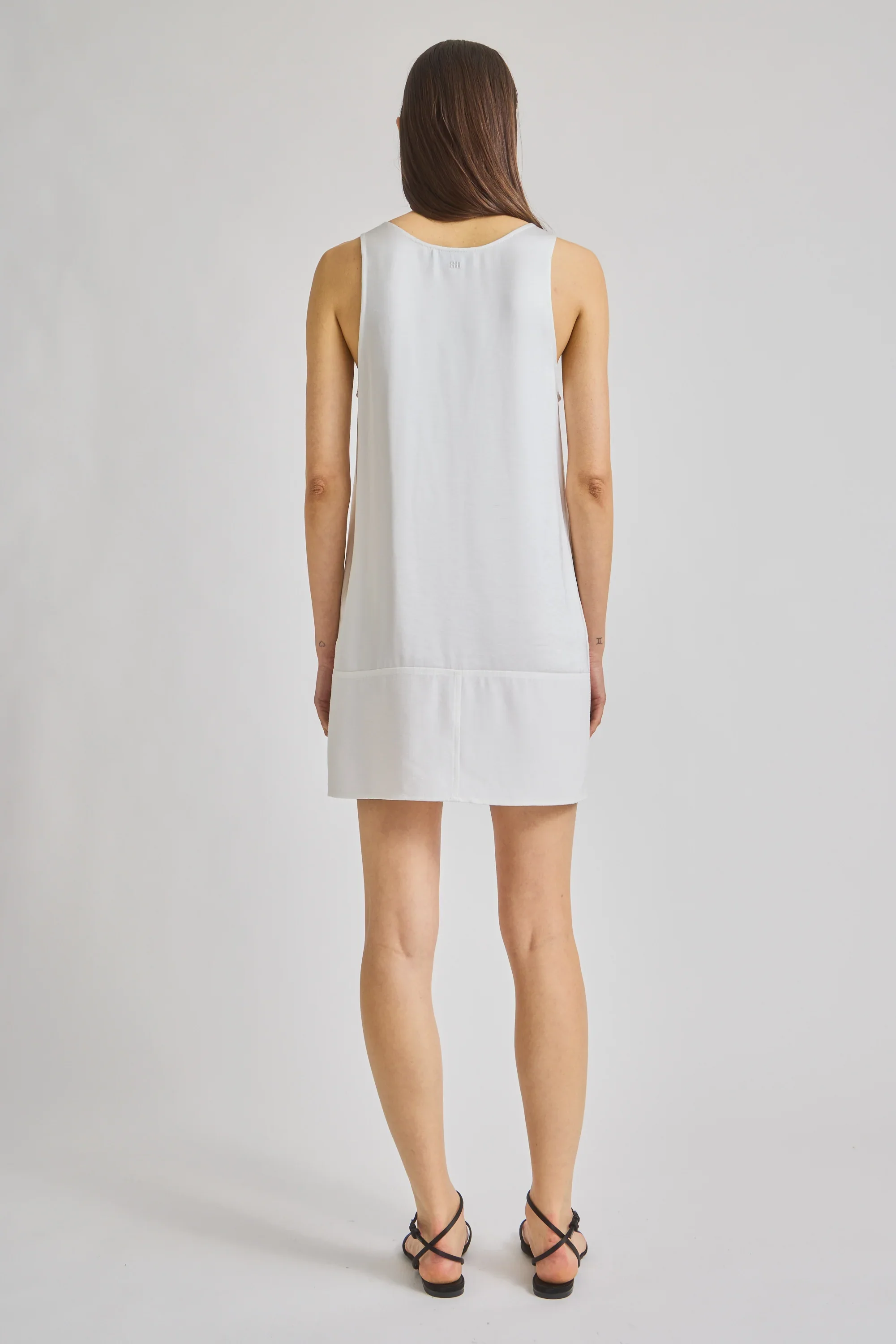 dress3.webp