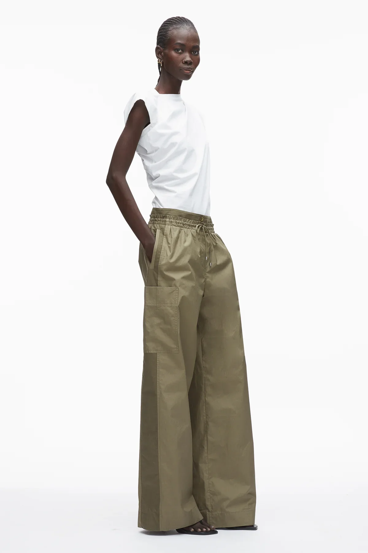 pant2.webp