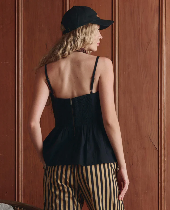 THE-GREAT-78-LOOK-58-THE-VERSE-TOP-BLACK-THE-EVERYDAY-PULL-ON-PANT-KHAKI-BLACK-CLUB-STRIPE-2221_720x.webp (Copy)