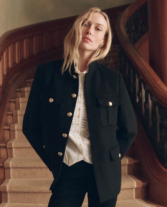 THE-GREAT-LOOK30-THE-MILITARY-BLAZER-BLACKTHE-WAIST-COAT-BUTTON-UP-WHITE-THE-SMITH-HIGH-RISE-SLIM-BELL-JEAN-BLACK-3614_1_540x.webp