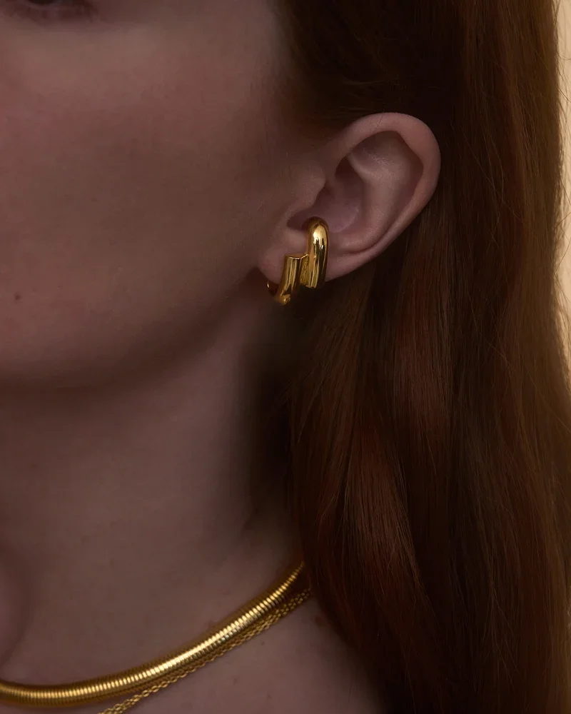 Lady_Grey_SHIFT_EARRING_GOLD2.webp (Copy)