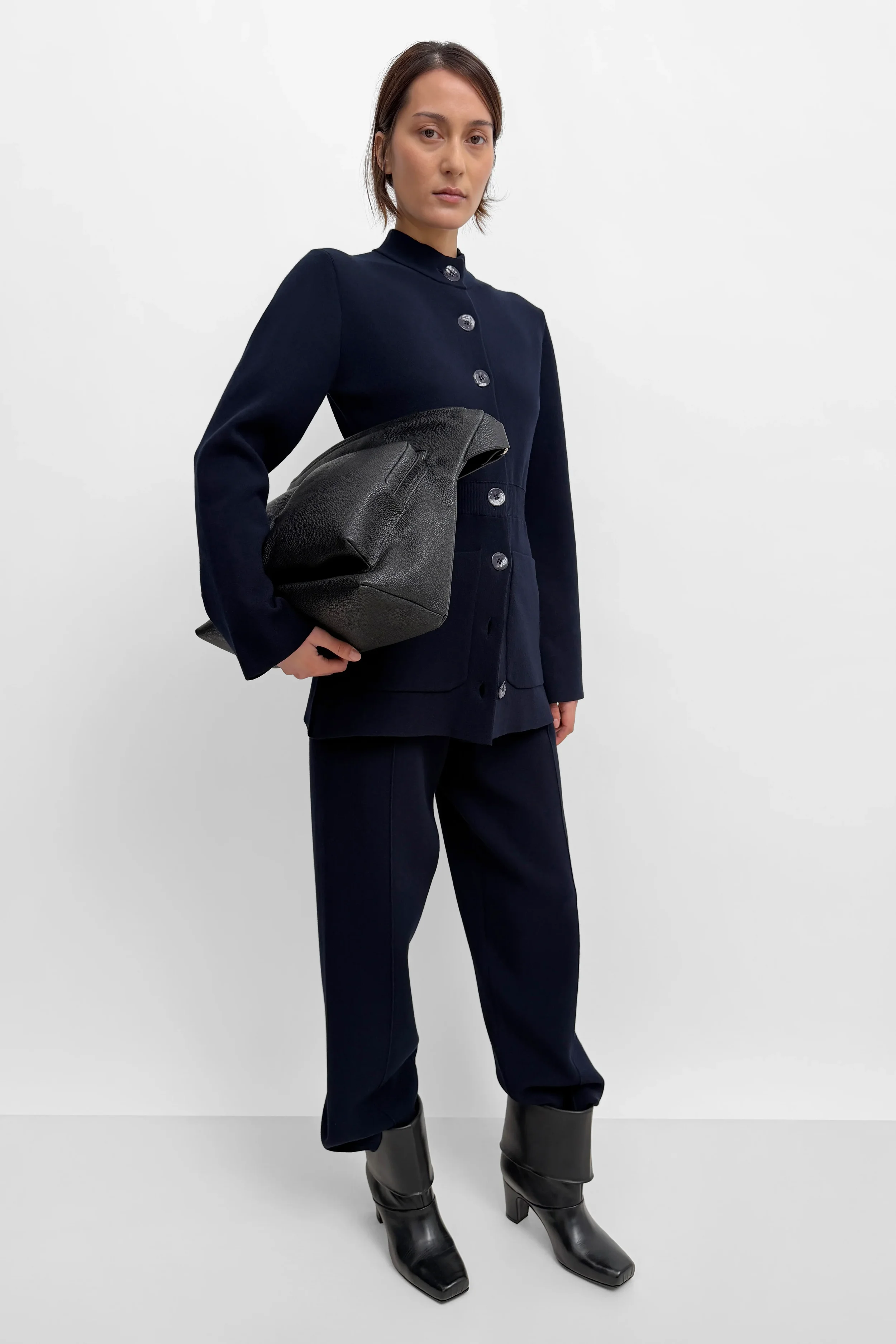 RodebjerYeom_DarkNavy_1_8.webp