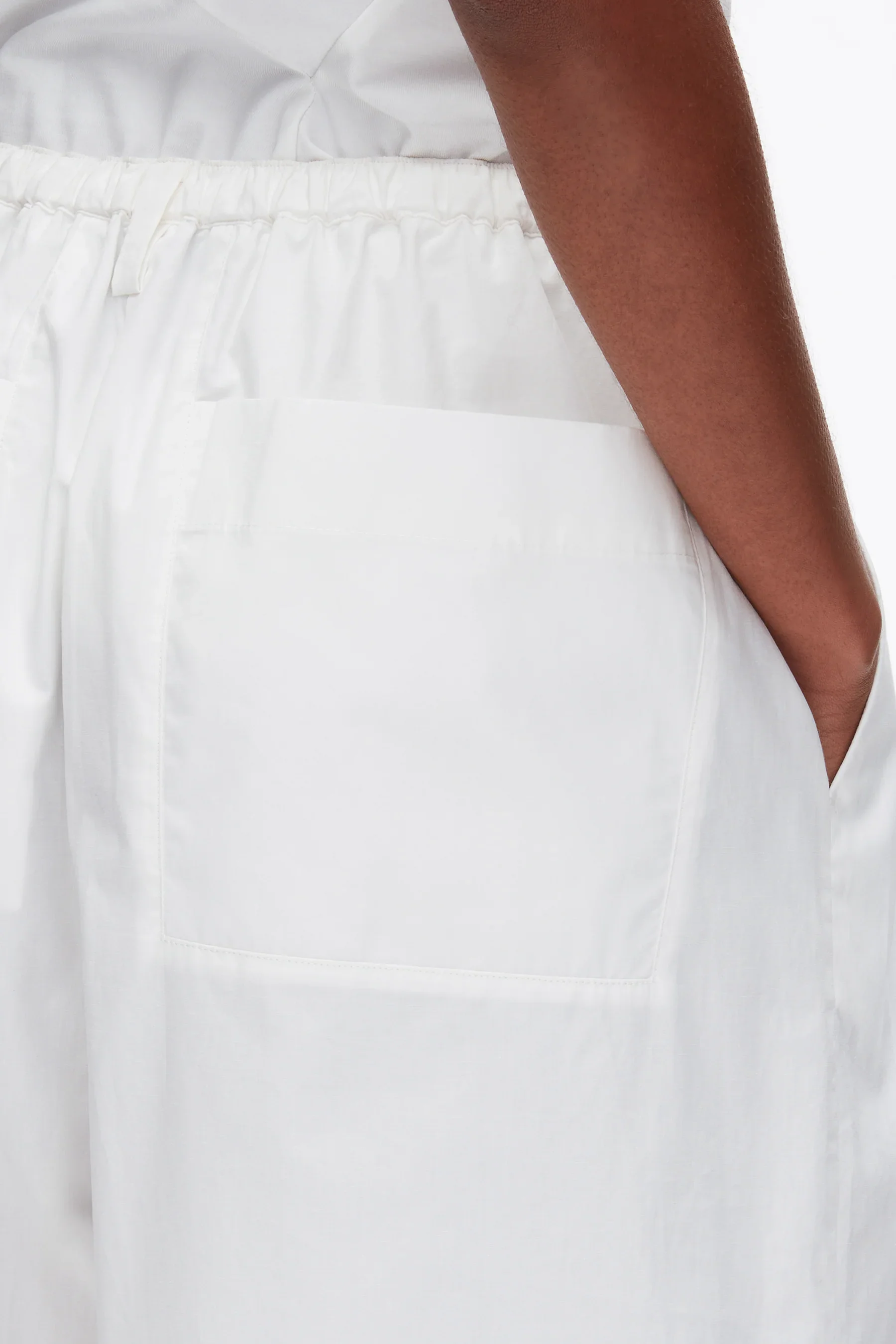 S261-51398-HOP-WH100_008.webp (Copy)