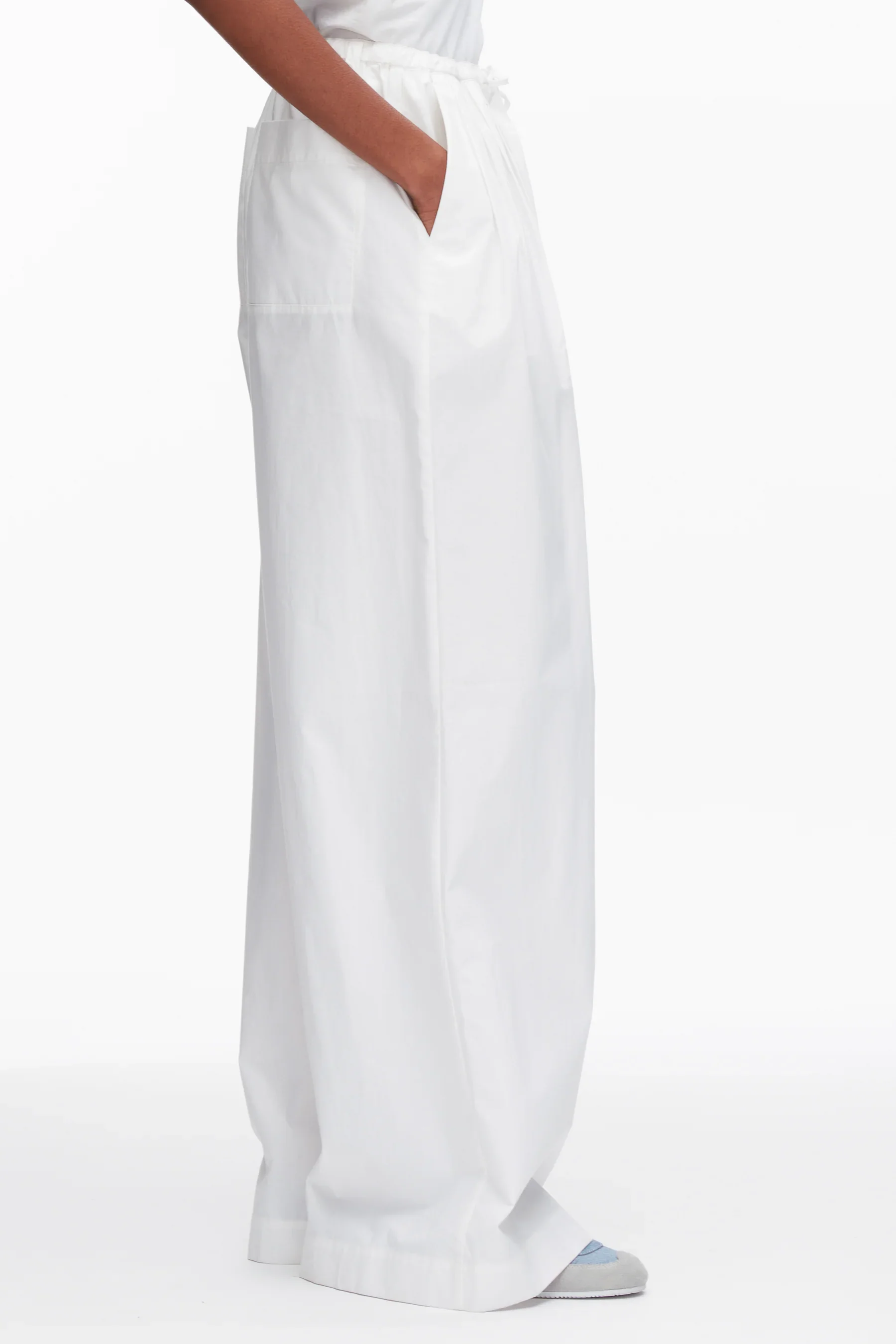 S261-51398-HOP-WH100_005.webp (Copy)