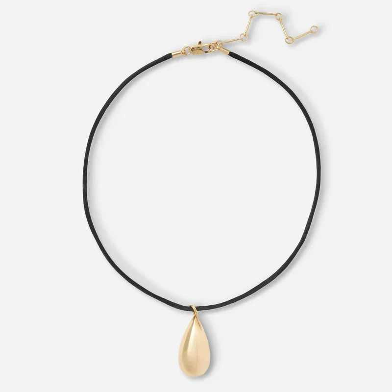 lady-grey-celia-necklace-gold.webp (Copy)