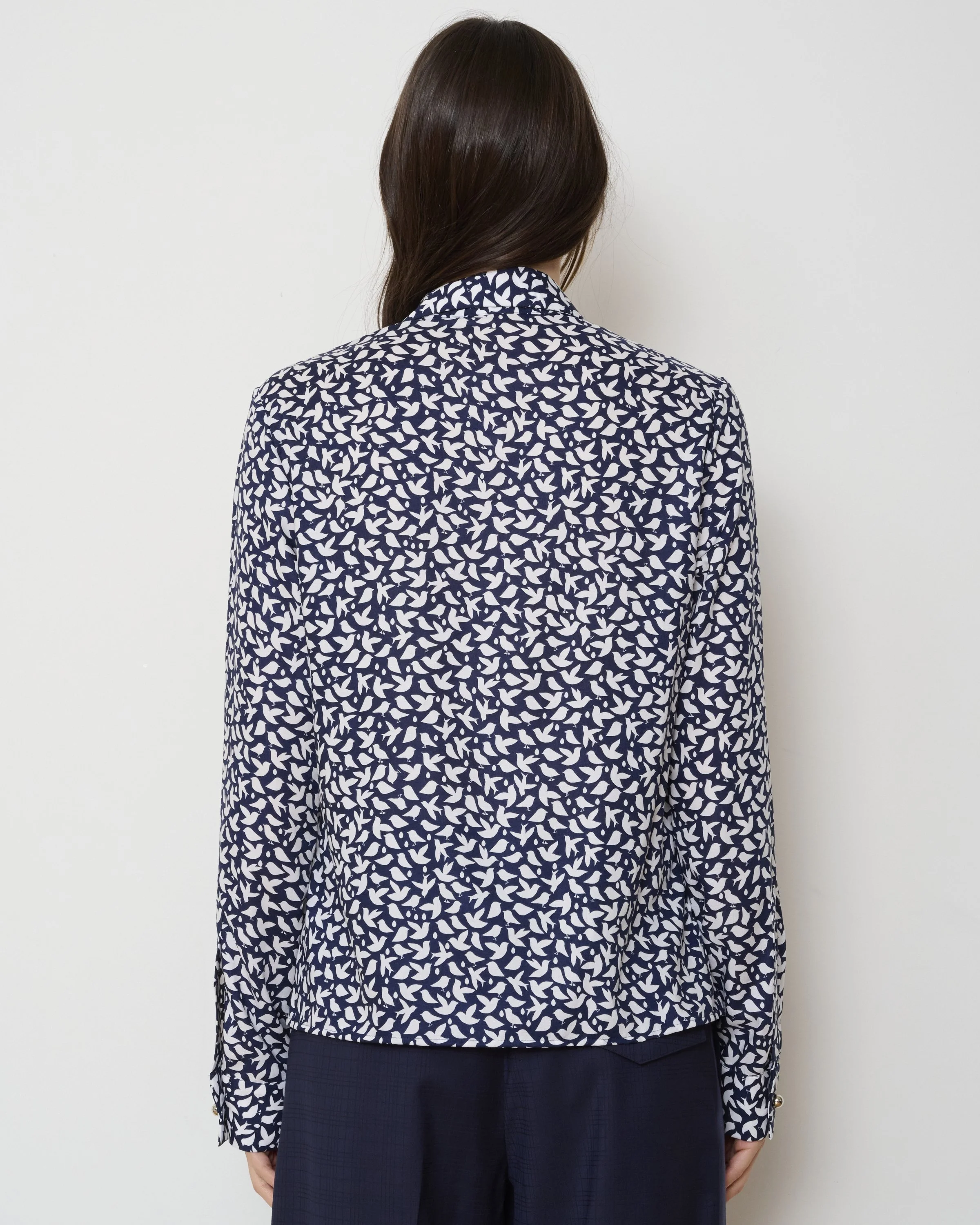 RTP0275-THE-ACADEMY-BLOUSE-II-483_MIDNIGHT-MULTI_LIFESTYLE-3.jpg