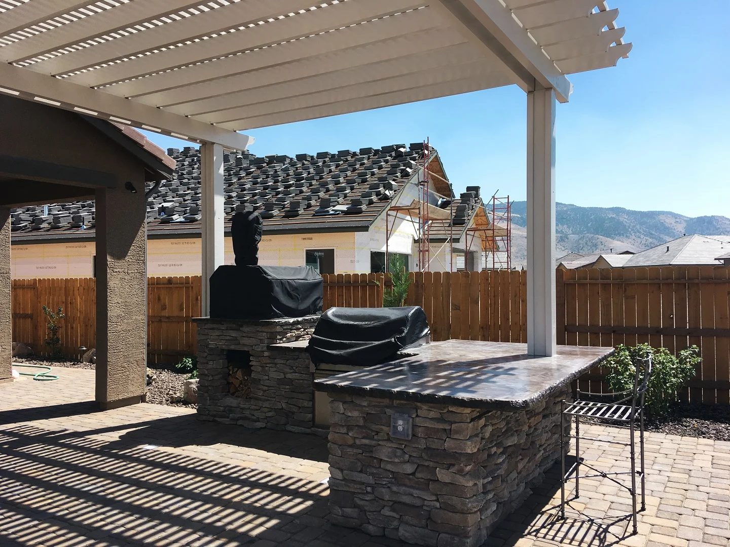 Outdoor kitchen with stunning pergola Rocklin CA