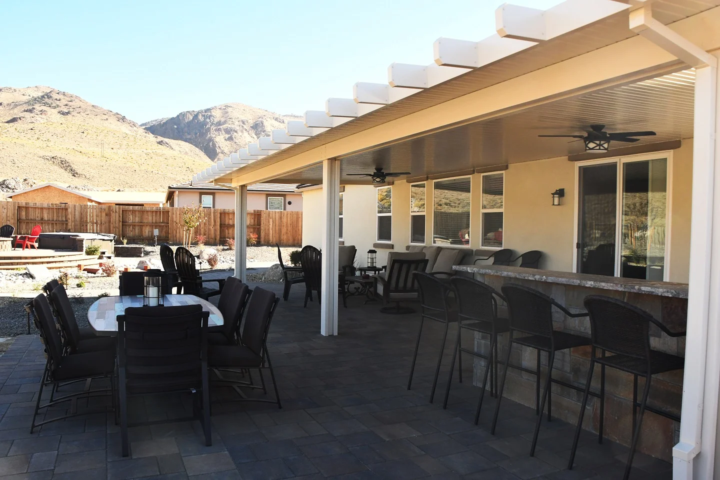 Landscaping companies in Folsom, CA with the best outdoor kitchen ideas