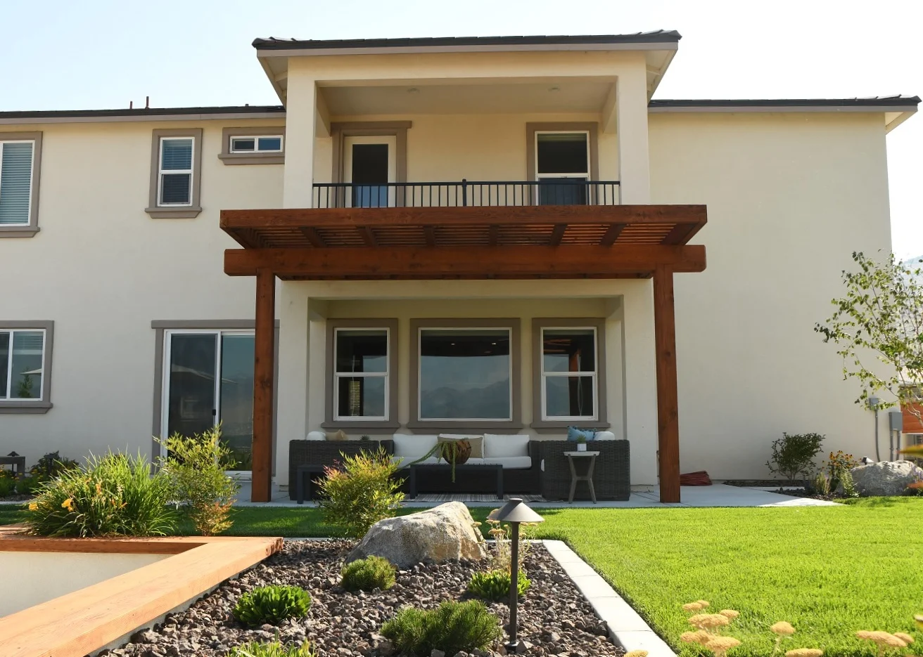 Reno, NV outdoor living area - pergola Carmichael CA