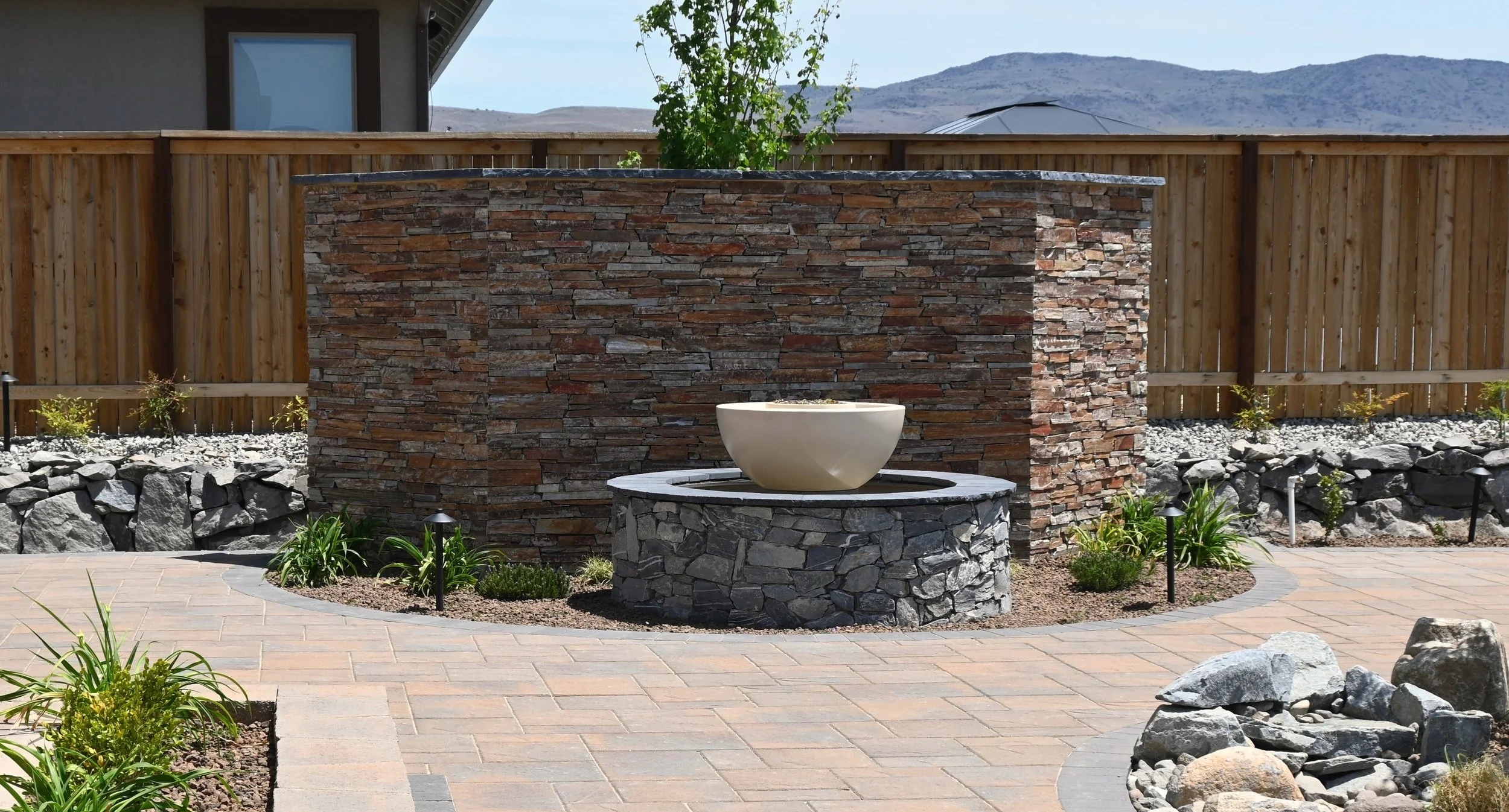 Outdoor Fireplaces, Fire Pits & Water Features in Reno, Sparks NV