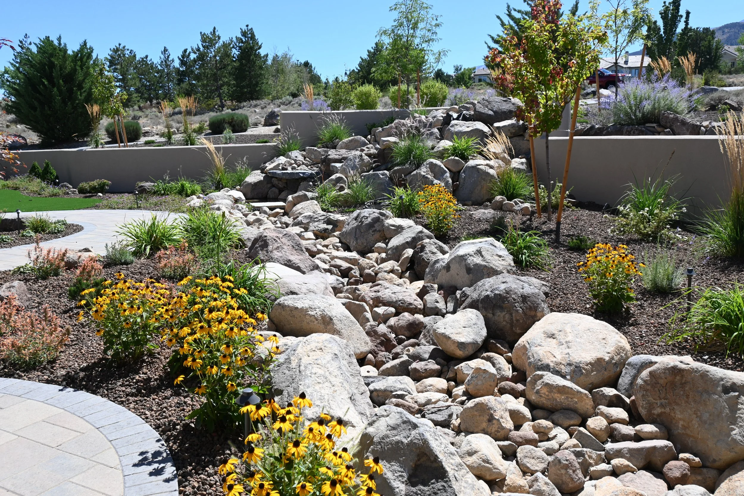 Aesthetic Benefits of a Raised Garden Bed for Your Reno or Mogul, NV Landscape