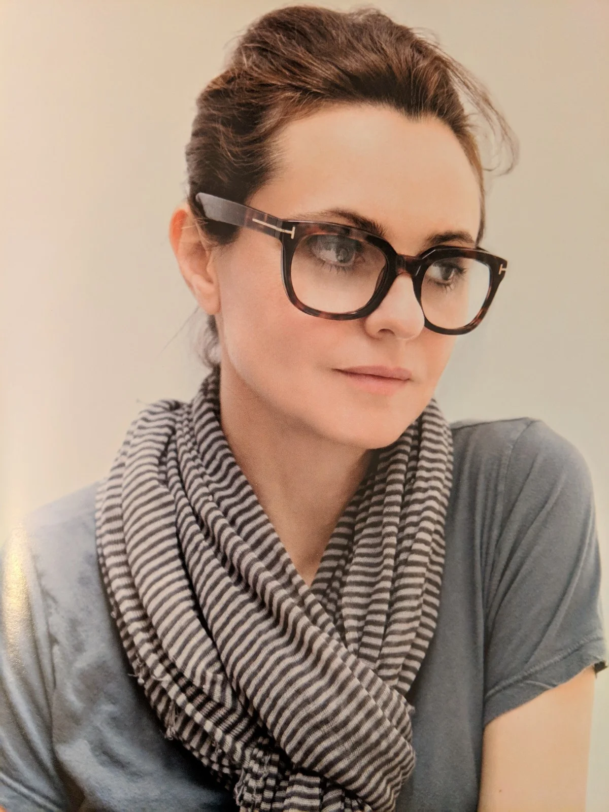  Born in France, lives and works in London.   If the methods used hark back to romantic pictorial traditions, the subjects chosen are in direct opposition to this neo-classical, romantic style. The&nbsp;here and now is actually well represented by th