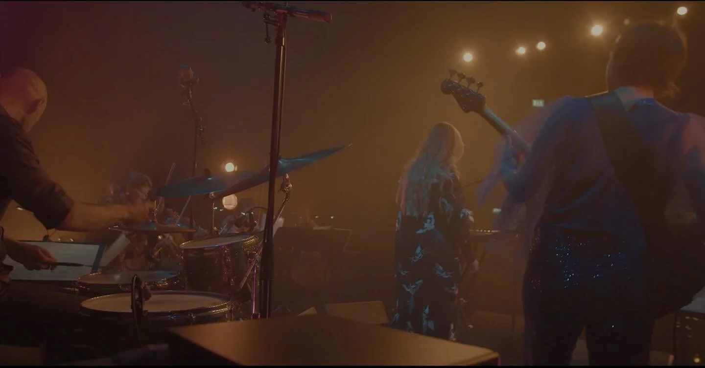 Some pictures from our upcoming live video! ✨

🎥 by @marcuslundgrenproduction