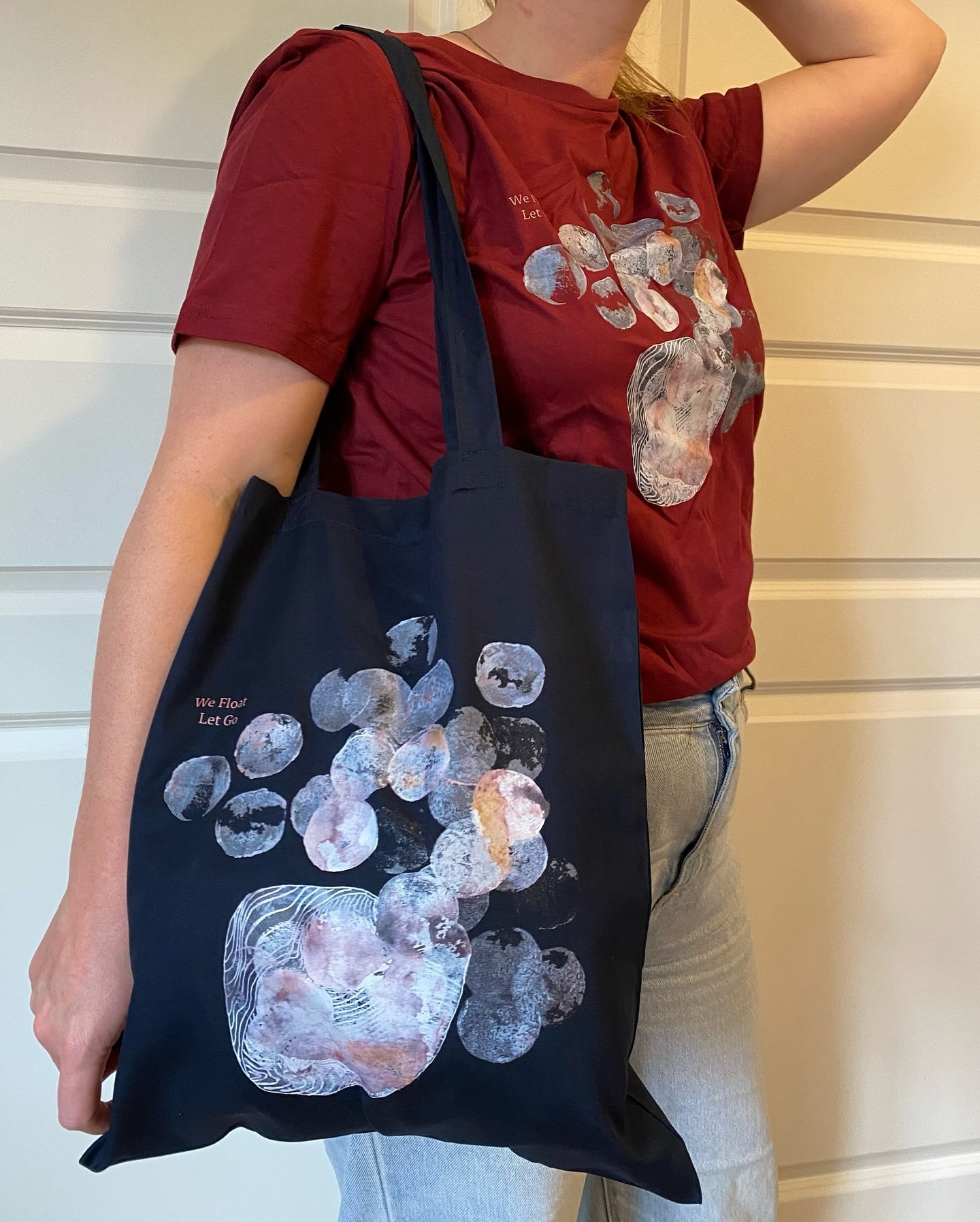 We have merchandise! The print is designed by @miriamnam and the merch is made by @malmoprinting.co ✨✨✨

All organic cotton, premium quality and local produced.

Dm us if you would like to buy one.