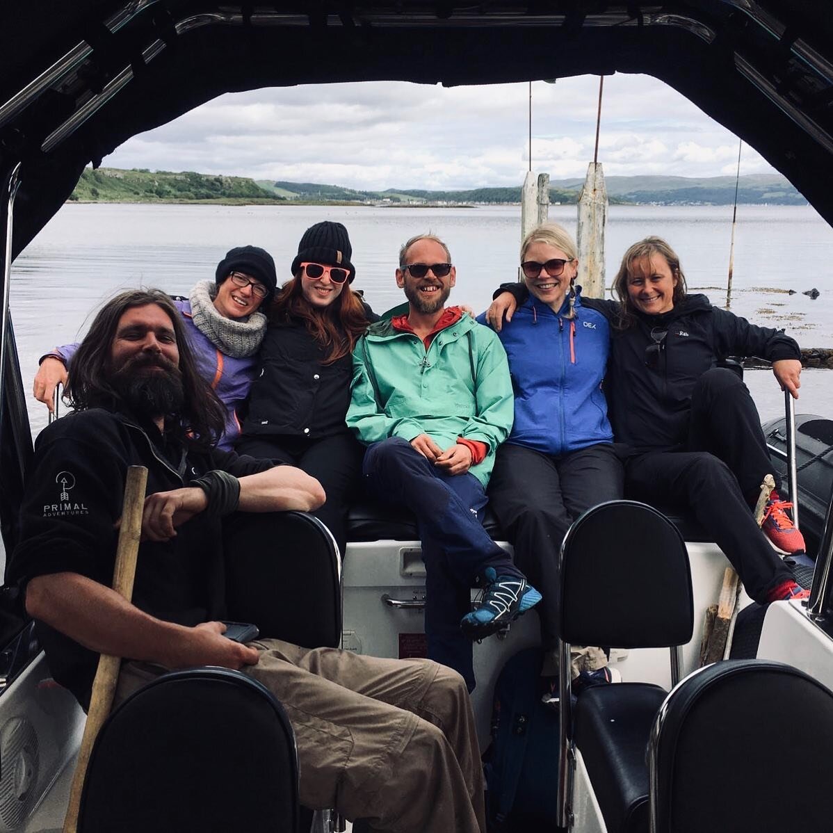 Next job today - #watertaxi to collect the castaways on #weecumbrae from their @primal_adventures_scotland weekend! Look at those happy faces - safe to say they had a great weekend! #adventuretourism #watertaxi #bushcraft #wilding #localinvite
