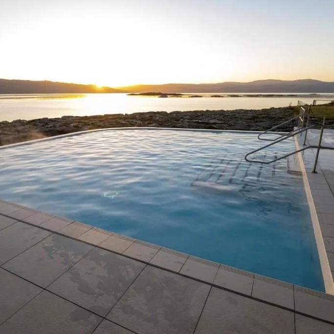 8DB7E60F-0CDB-4FAD-916A-6BFAC27B5A95