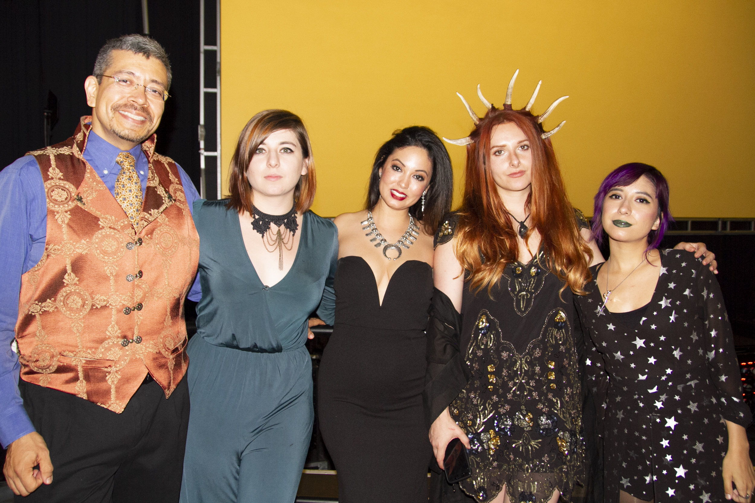 Héctor González, Mariana Palova, Vania Soto, Tehani Farr, and Smok dressed up for the Hugo Awards (Copyright 2018 Richard Canfield)