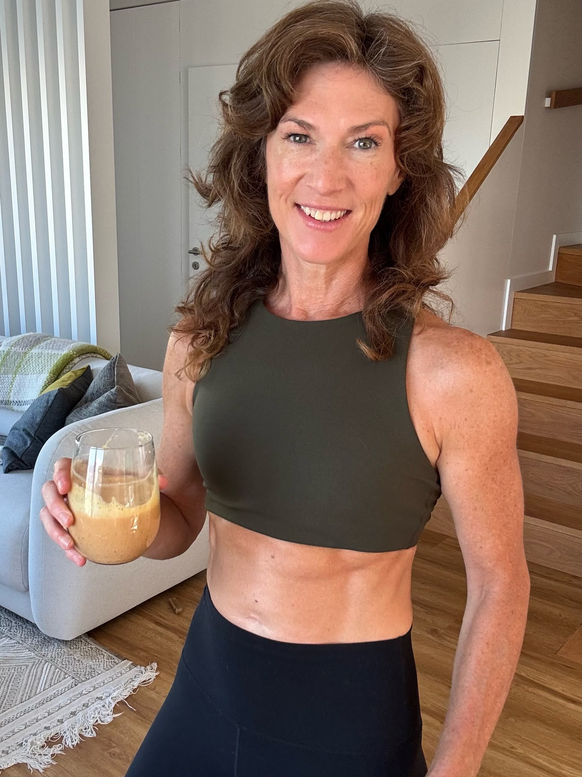 Time for a Pause progress update!  This is 52 years old!

Ok this is crazy. I had been doing going to the gym before, but I definitely wasn&rsquo;t getting results. I was frustrated that my energy, body and mood did not reflect my efforts. You saw th