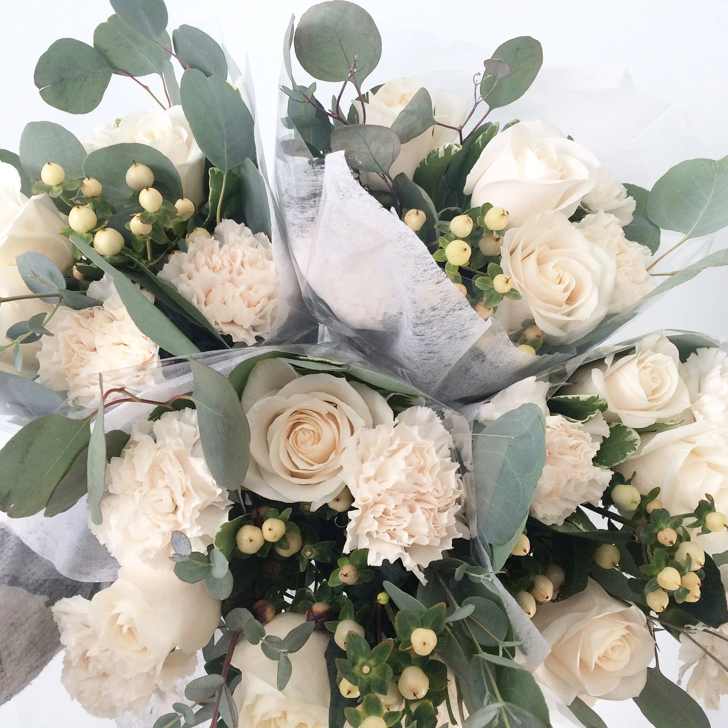 {Winter Inspired} Hand-tied Bouquet