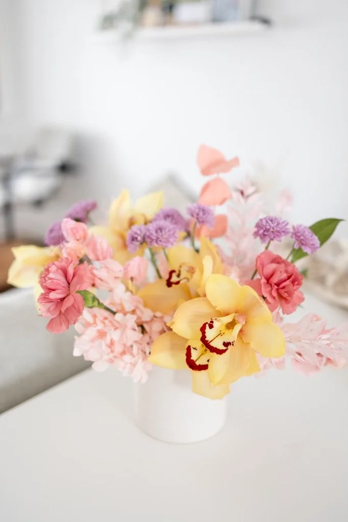 {Corporate} Floral Subscription