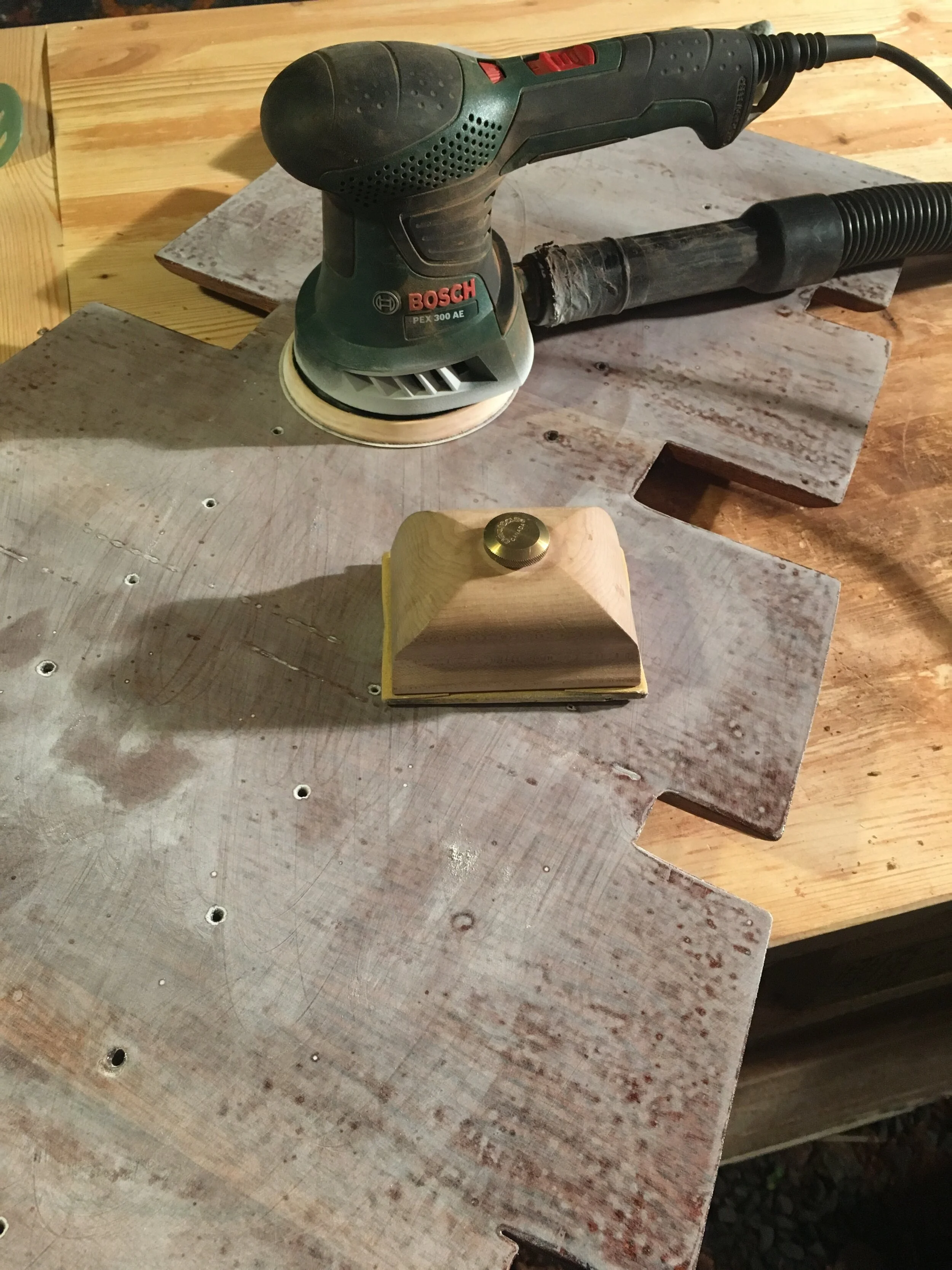 Touch Ups Stubborn Screws And Ceiling Planks Boatworks