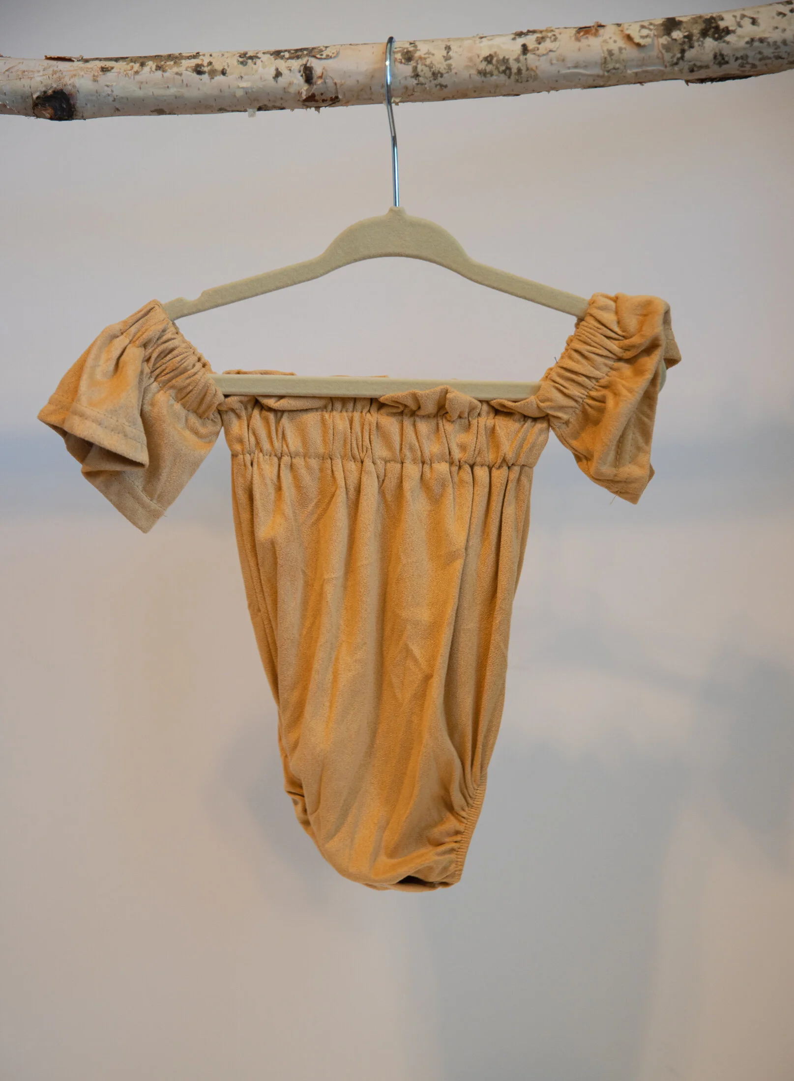 Size: 3 MonthGirls Suede off the Shoulders Romper