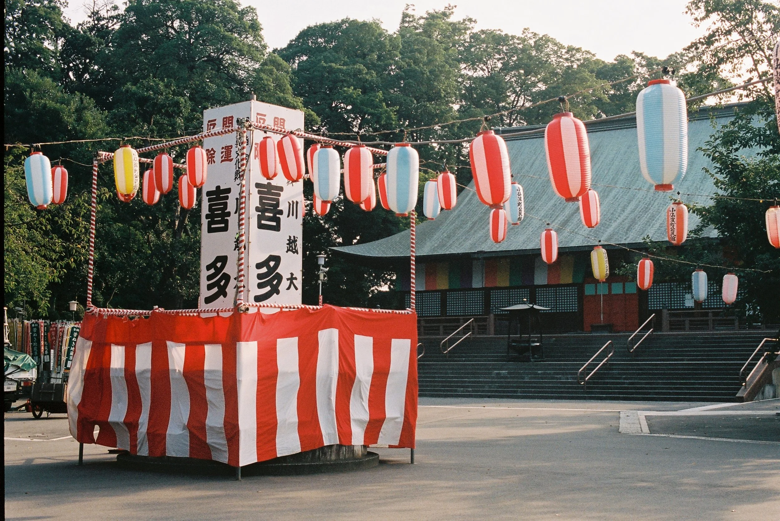 B012593-R4-31-31A.JPG