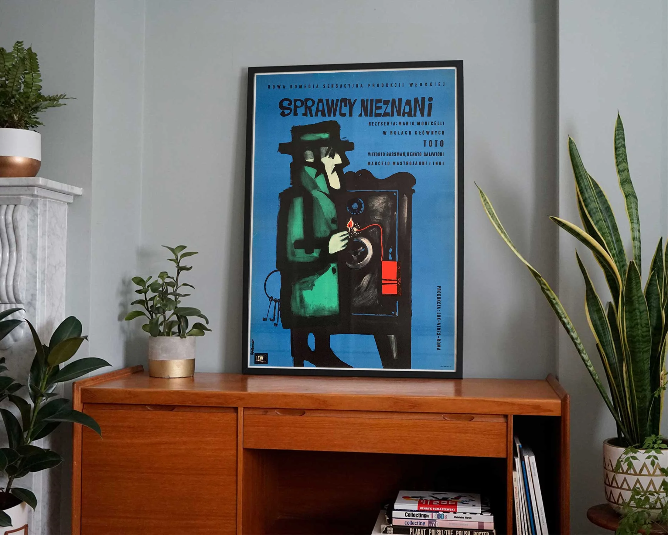 HIBNER - SPRAWCY NIEZNANI SIDEBOARD.jpg