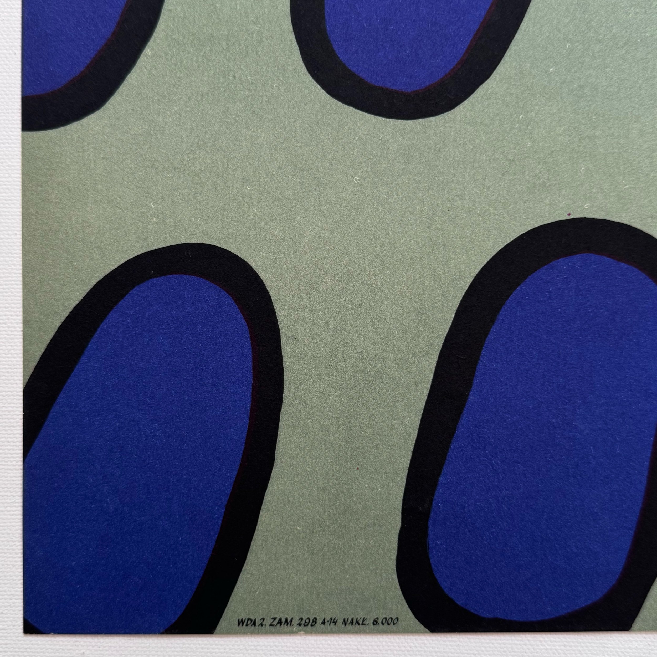 Spacer w Wiosennym Deszczu A Walk in the Spring Rain Polish Poster Jan Mlodozeniec 1972