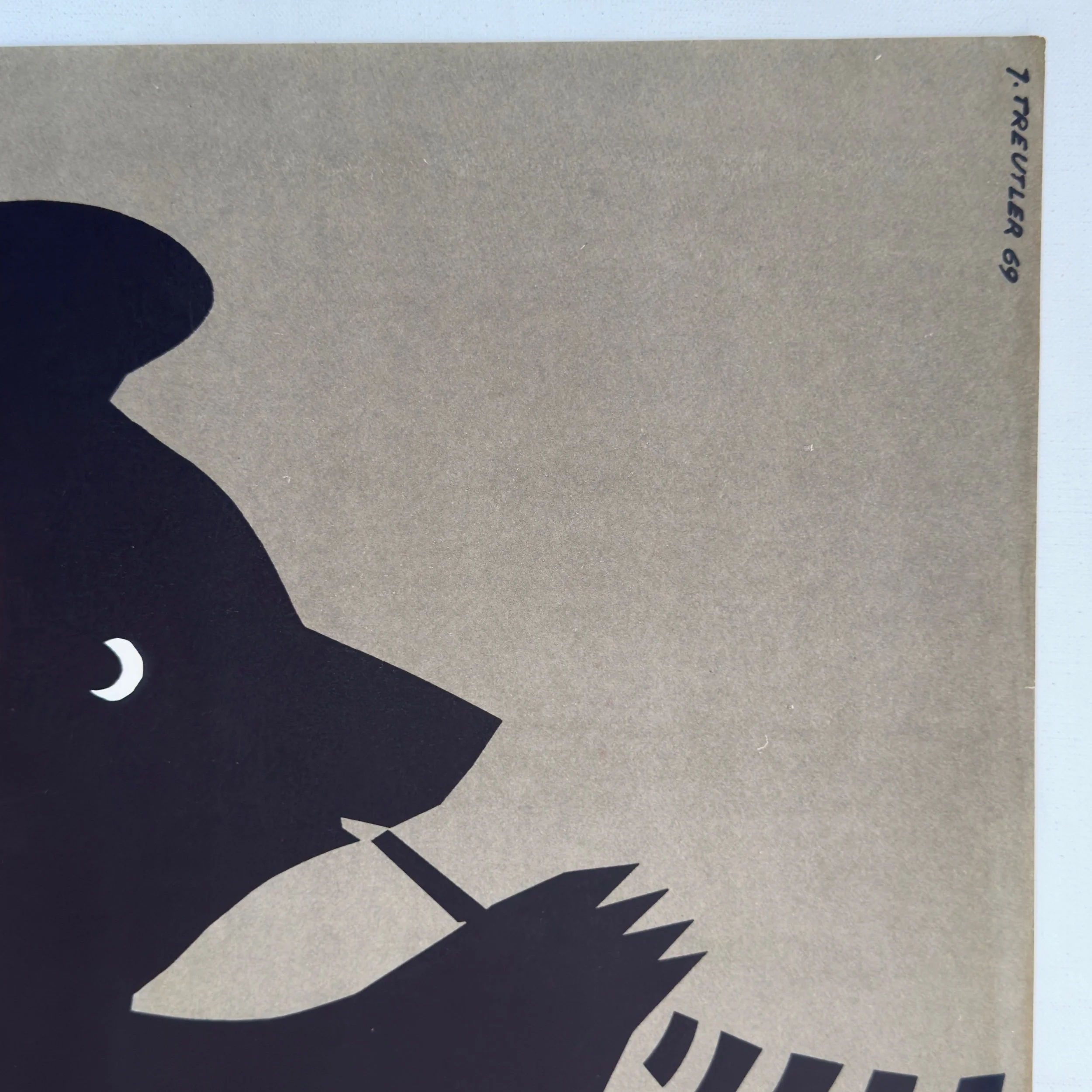 Projekt 26 Polish Posters, Jerzy Treutler Circus Bear Playing Trumpet Poster 1969 Vintage Polish Cyrk Posters, Polish School of Posters, Vintage Art Post