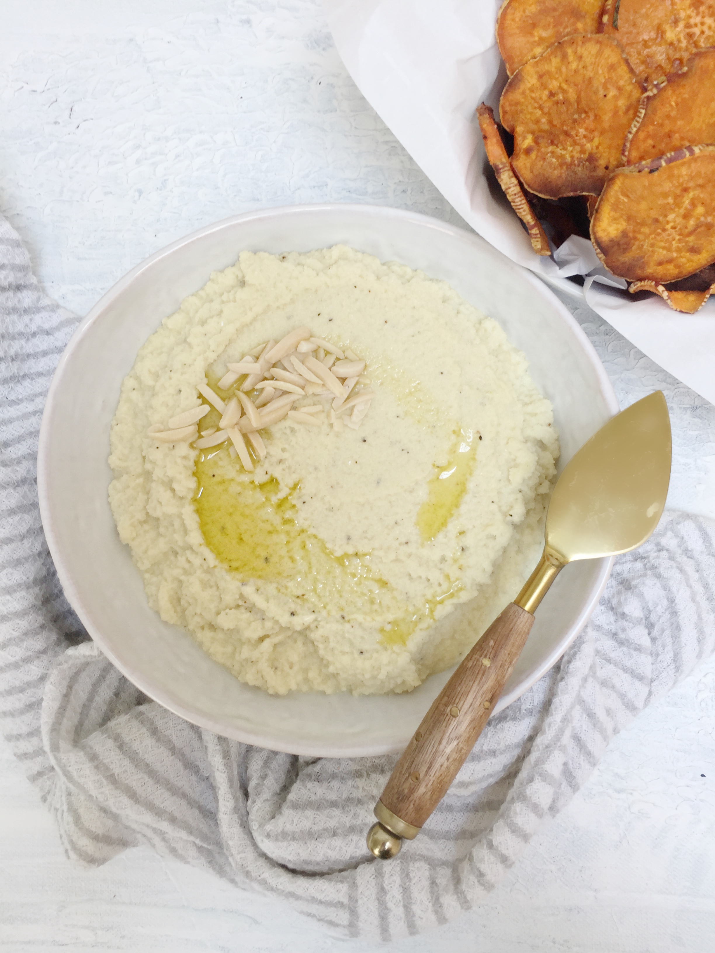 hummus.jpeg