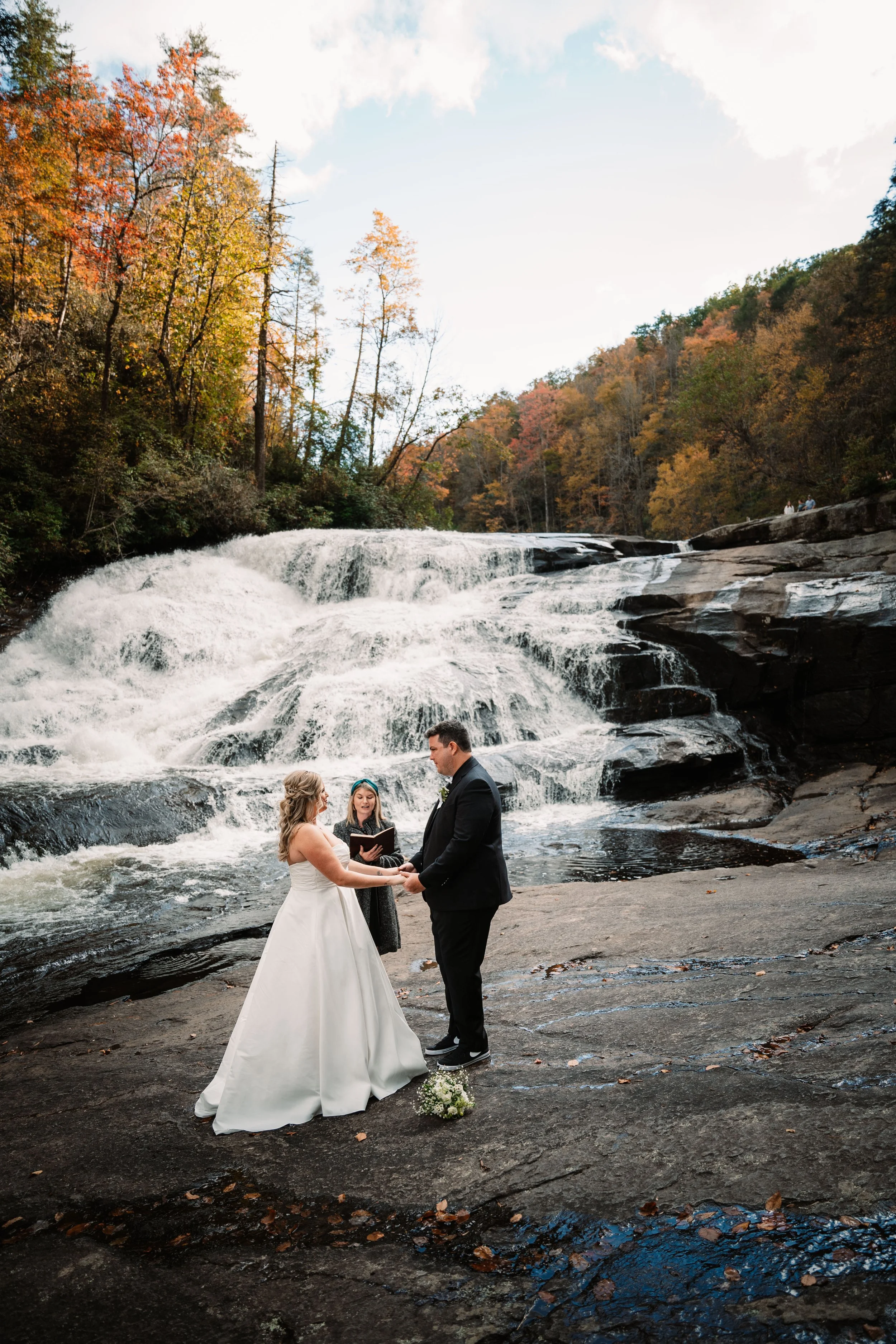 asheville-elopement-photographer27.jpg