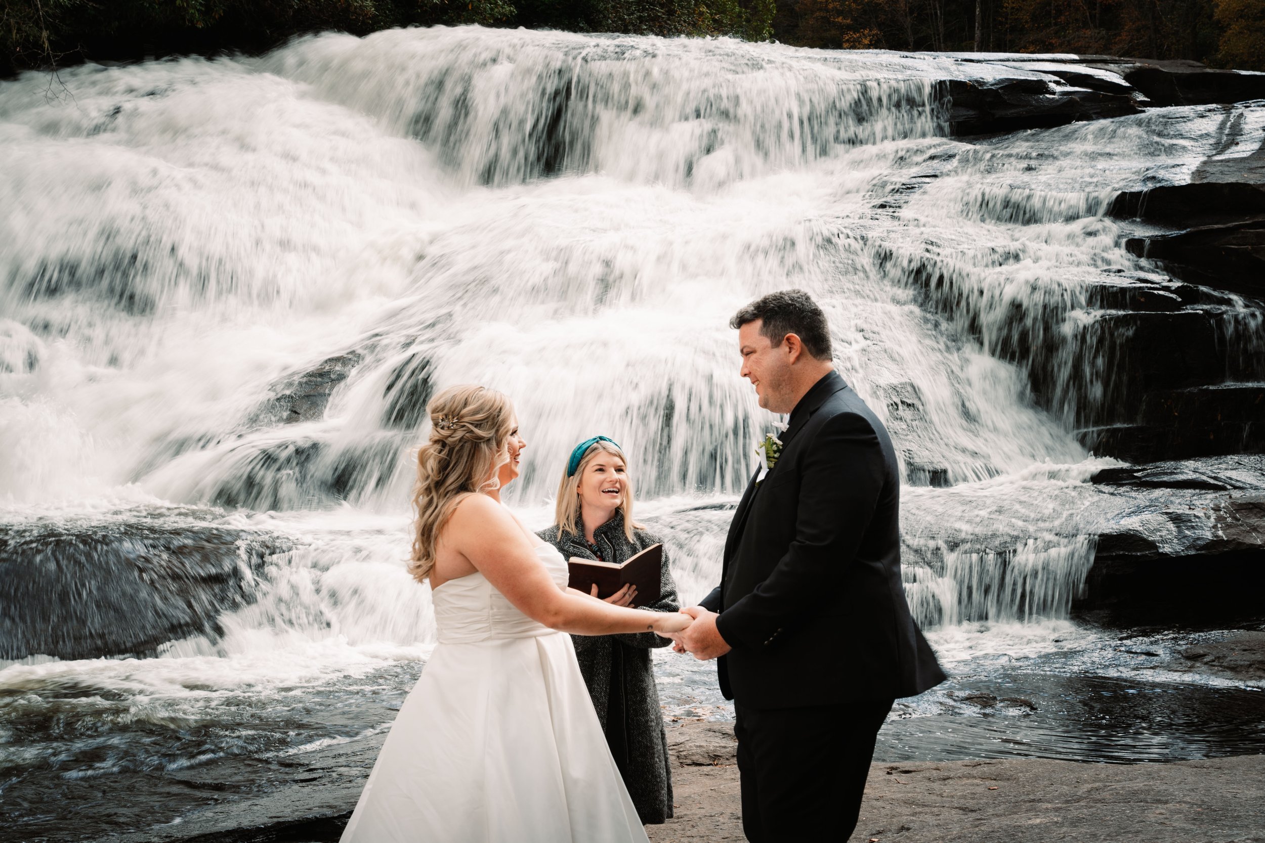 asheville-elopement-photographer30.jpg