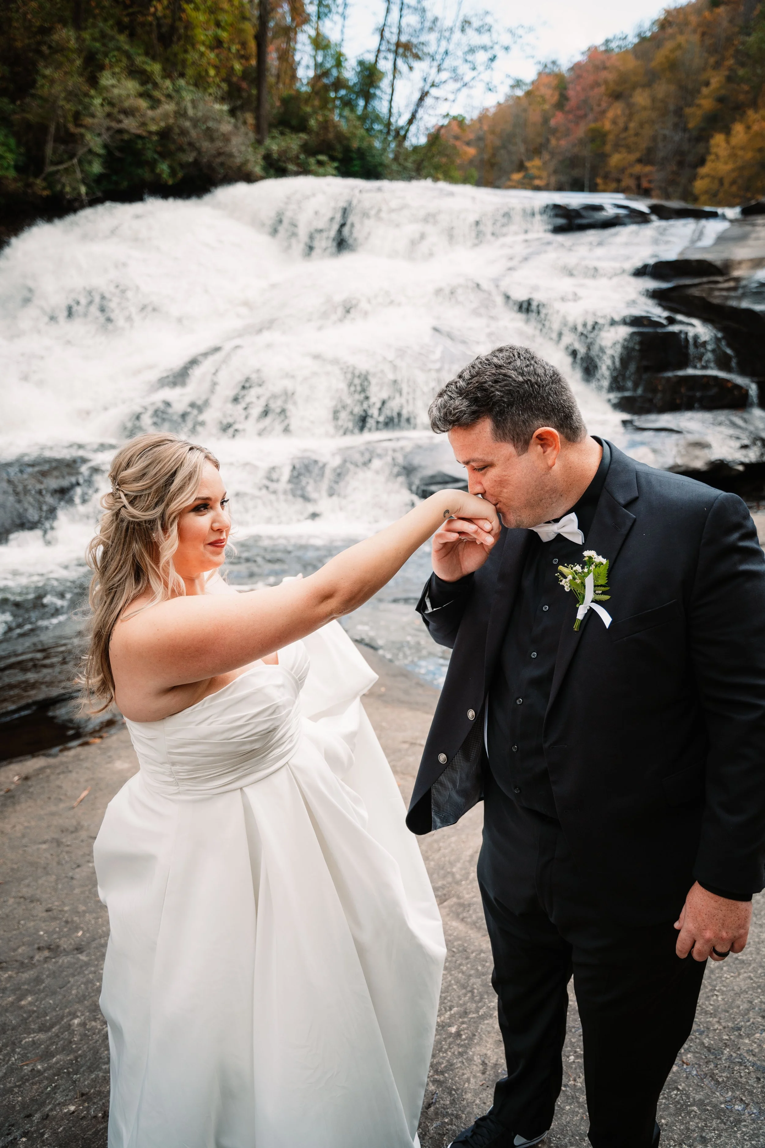 asheville-elopement-photographer48.jpg