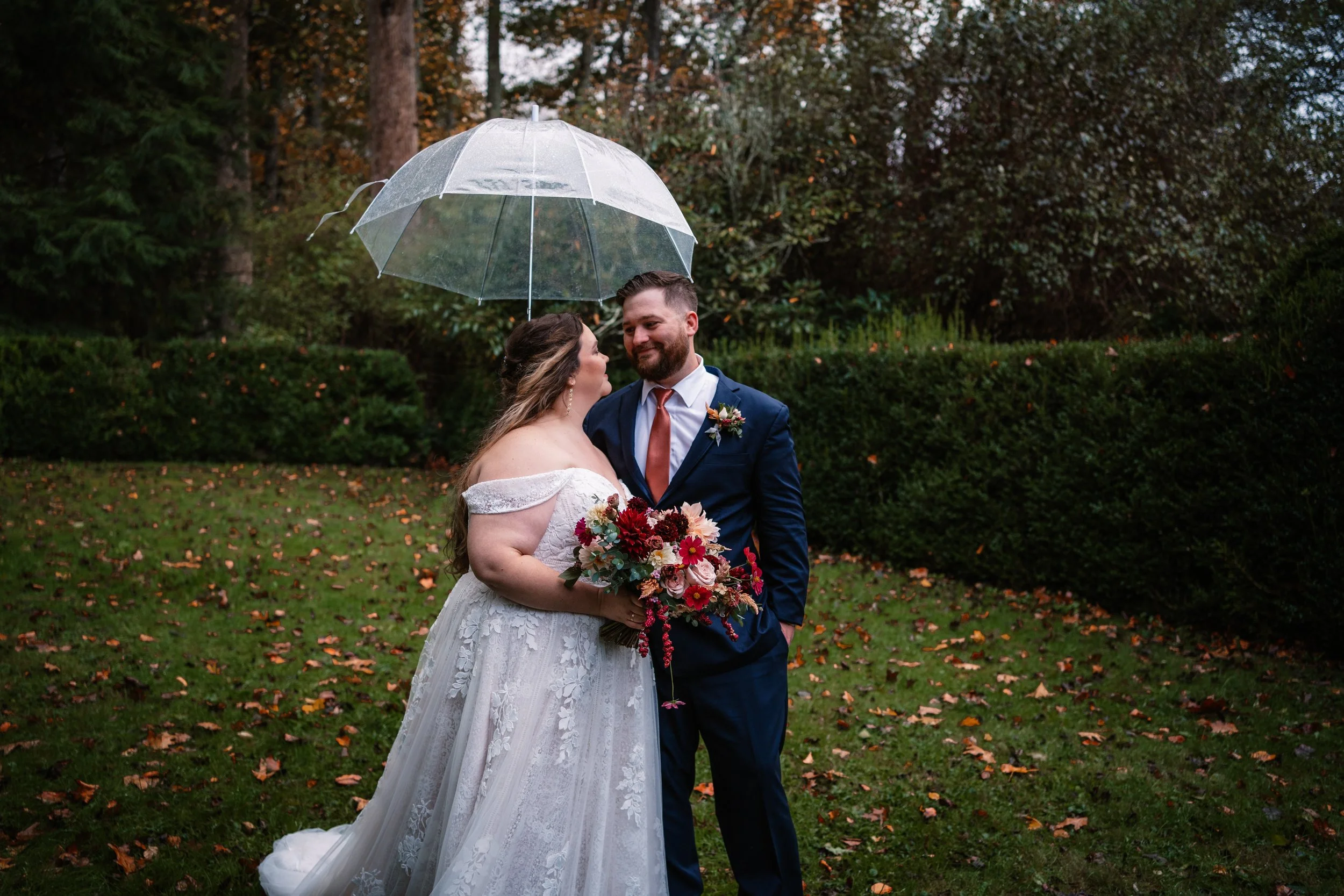Old Sherrill's Inn Elopement near Asheville, NC | Elope Outdoors | Sara + Brandon