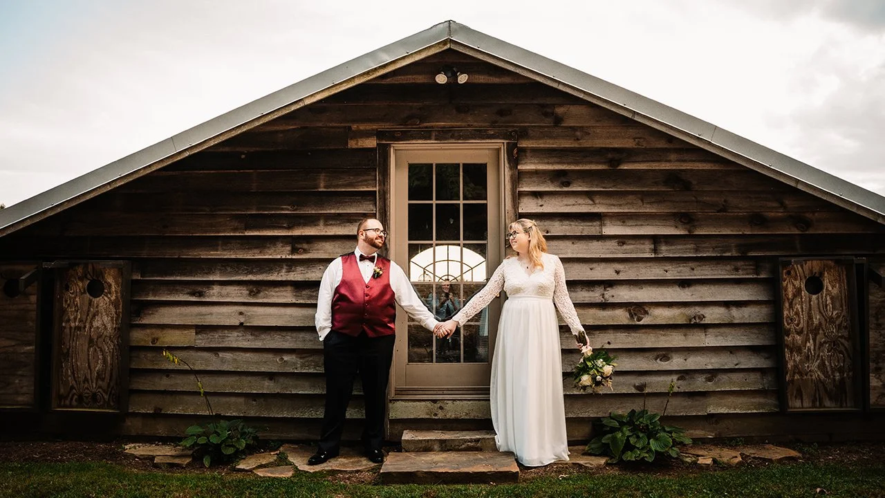 Hendersonville Mountain Wedding near Asheville, NC | The Cabin Ridge | Amber + Justin